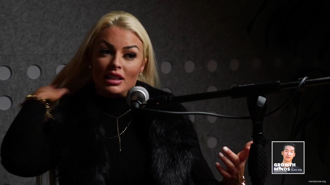 WWE_Superstar_Mandy_Rose_on_Dealing_With_People_Who_Underestimate_You_mp41539.jpg