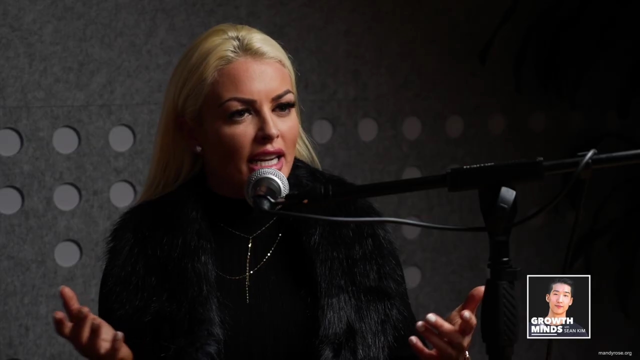 WWE_Superstar_Mandy_Rose_on_Dealing_With_People_Who_Underestimate_You_mp41648.jpg