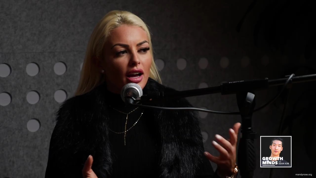 WWE_Superstar_Mandy_Rose_on_Dealing_With_People_Who_Underestimate_You_mp41650.jpg