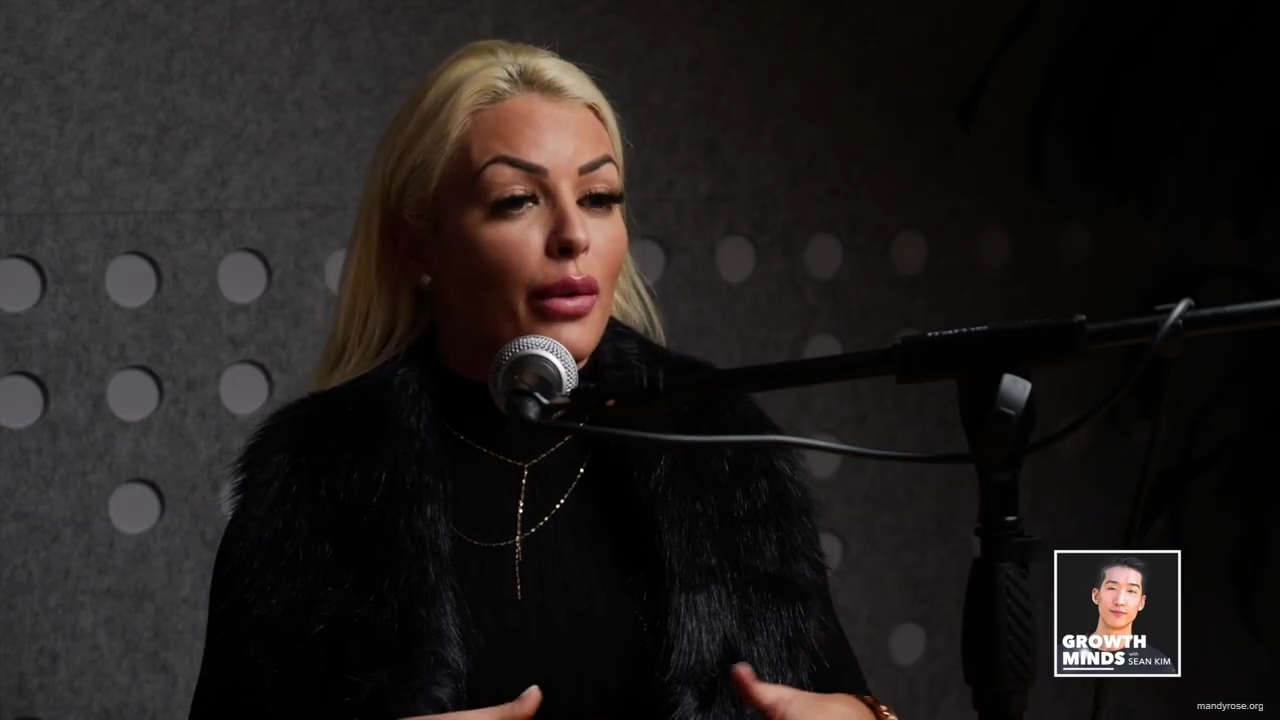 WWE_Superstar_Mandy_Rose_on_Dealing_With_People_Who_Underestimate_You_mp41654.jpg
