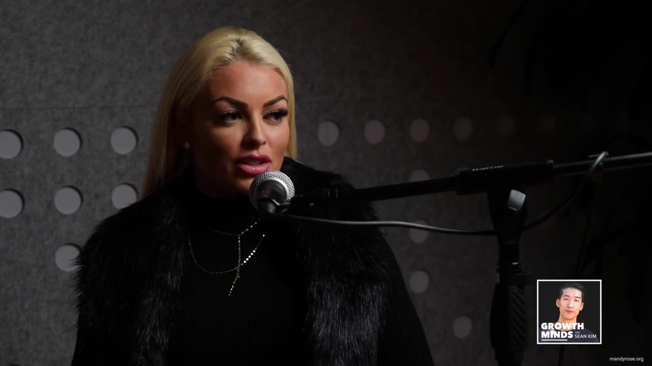WWE_Superstar_Mandy_Rose_on_Dealing_With_People_Who_Underestimate_You_mp42039.jpg