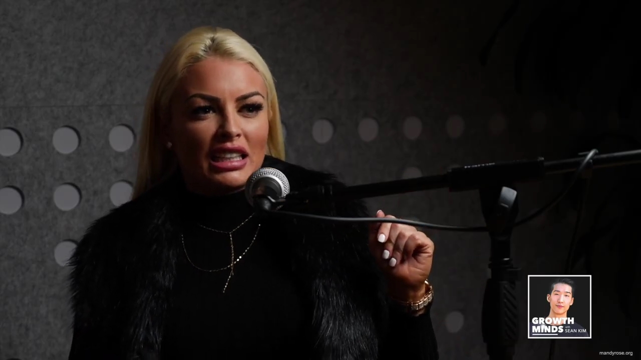 WWE_Superstar_Mandy_Rose_on_Dealing_With_People_Who_Underestimate_You_mp42050.jpg