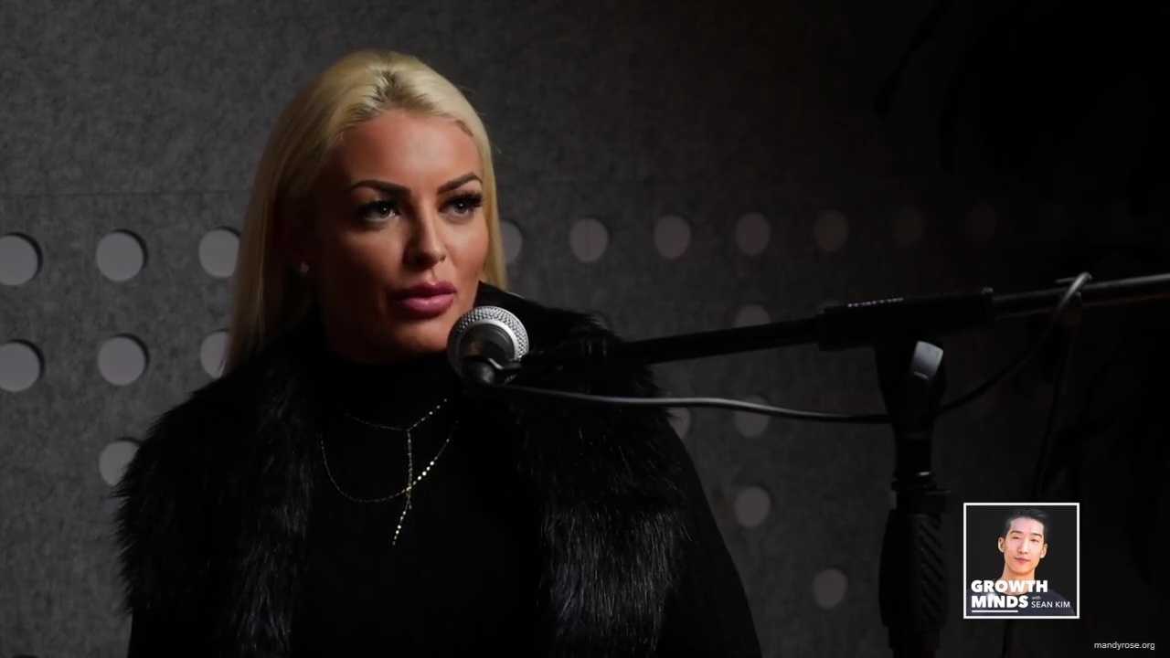 WWE_Superstar_Mandy_Rose_on_Dealing_With_People_Who_Underestimate_You_mp42056.jpg