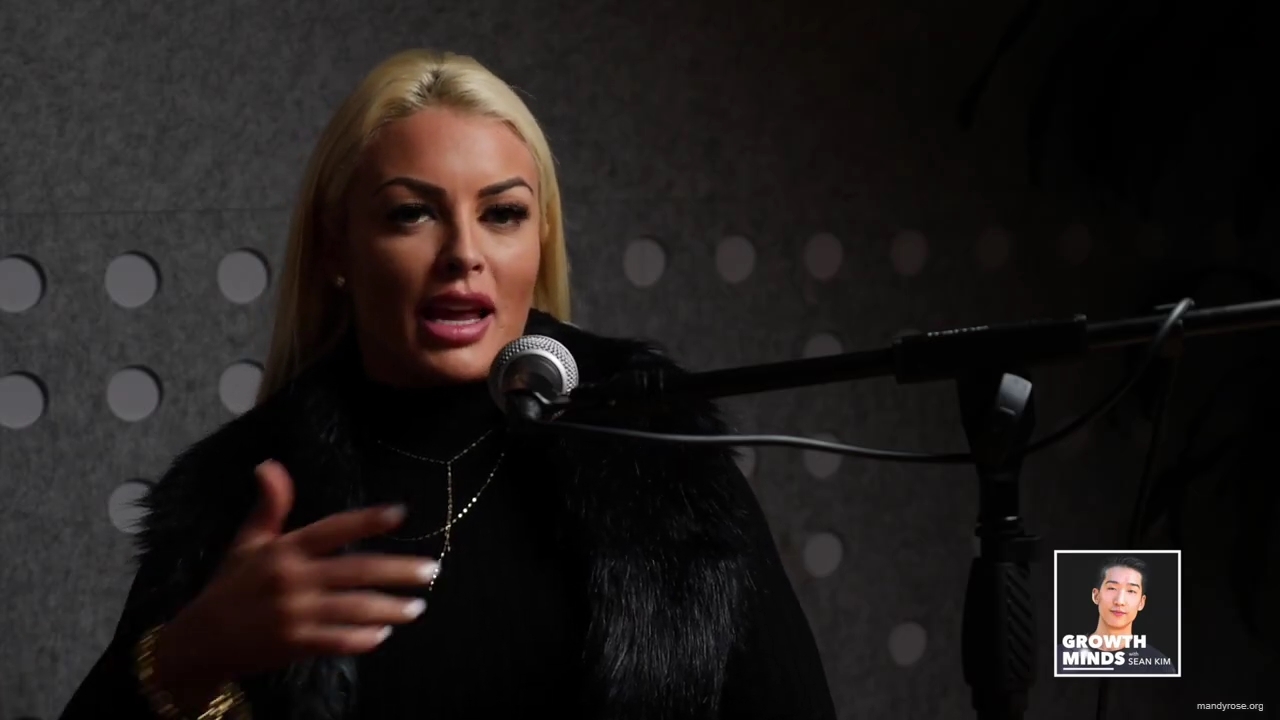 WWE_Superstar_Mandy_Rose_on_Dealing_With_People_Who_Underestimate_You_mp42058.jpg