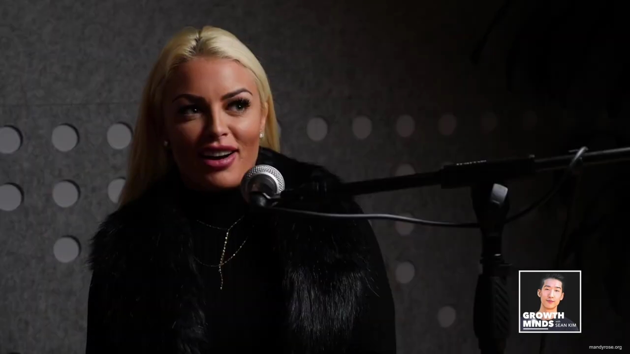 WWE_Superstar_Mandy_Rose_on_Dealing_With_People_Who_Underestimate_You_mp42128.jpg