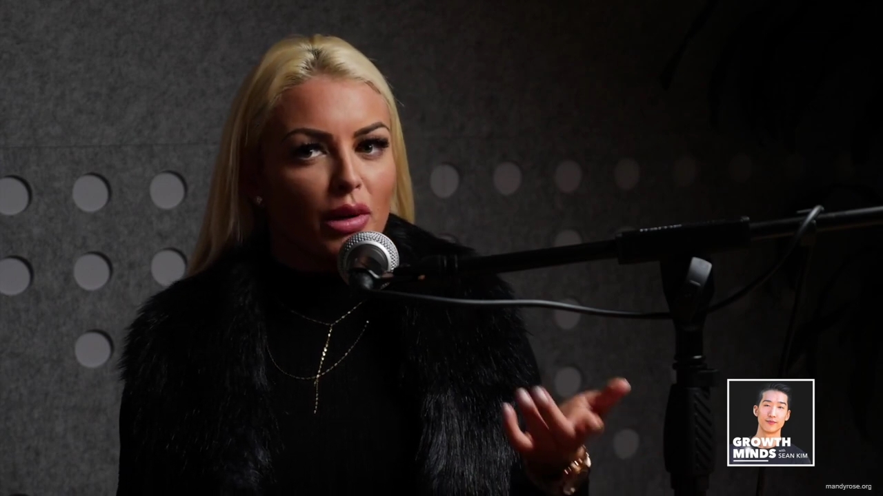 WWE_Superstar_Mandy_Rose_on_Dealing_With_People_Who_Underestimate_You_mp42155.jpg