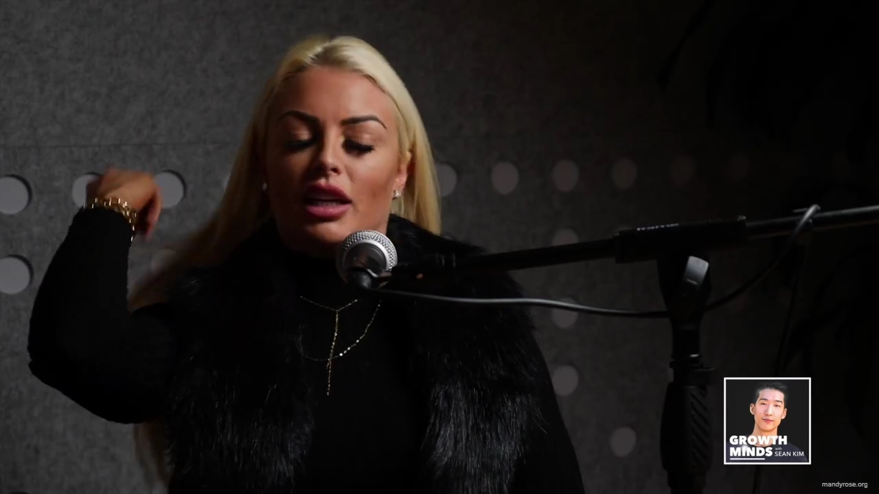 WWE_Superstar_Mandy_Rose_on_Dealing_With_People_Who_Underestimate_You_mp42157.jpg