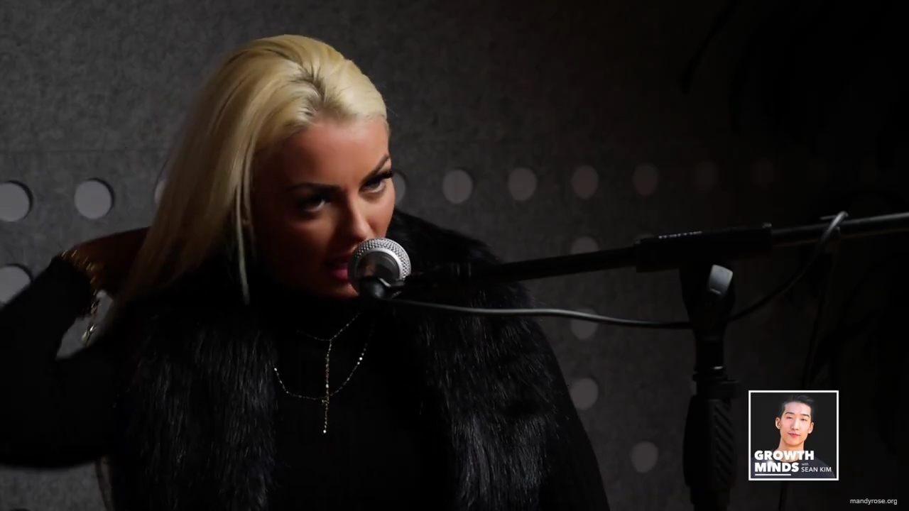 WWE_Superstar_Mandy_Rose_on_Dealing_With_People_Who_Underestimate_You_mp42161.jpg