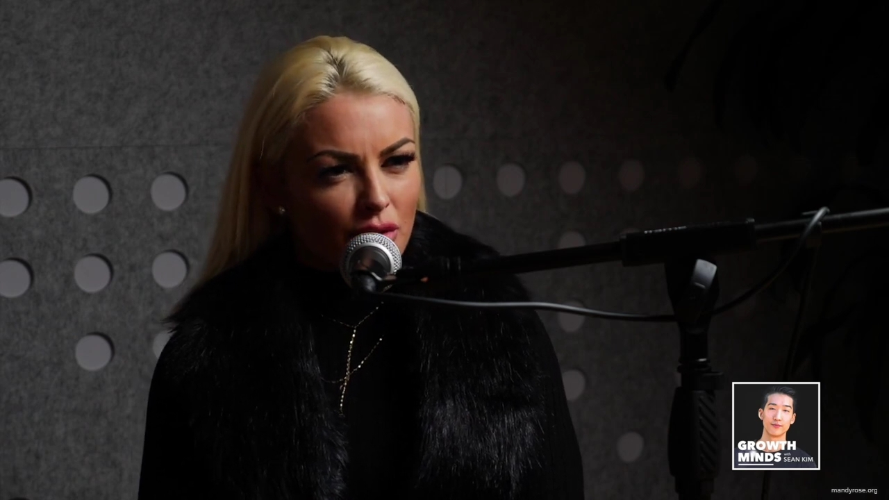 WWE_Superstar_Mandy_Rose_on_Dealing_With_People_Who_Underestimate_You_mp42233.jpg