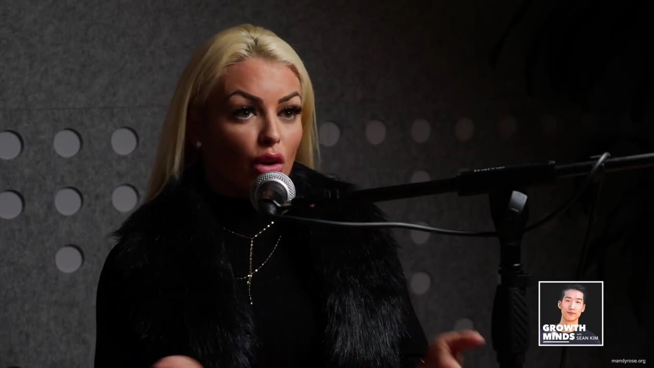 WWE_Superstar_Mandy_Rose_on_Dealing_With_People_Who_Underestimate_You_mp42289.jpg