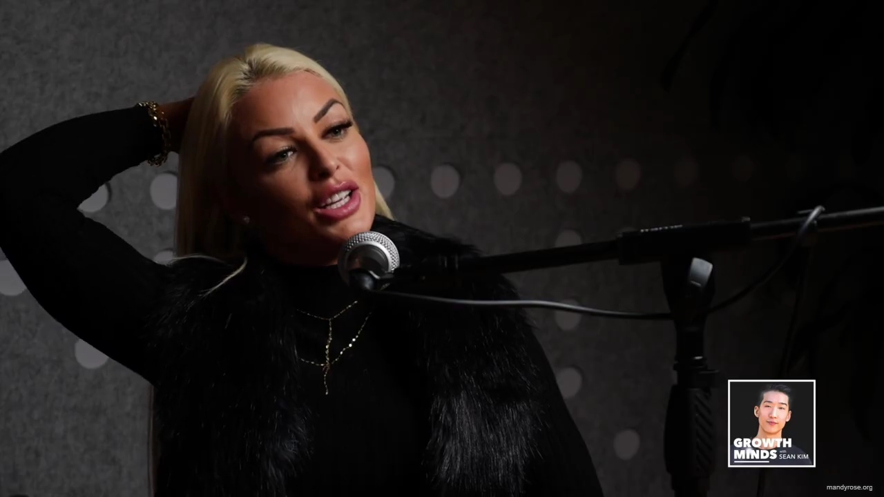 WWE_Superstar_Mandy_Rose_on_Dealing_With_People_Who_Underestimate_You_mp42319.jpg