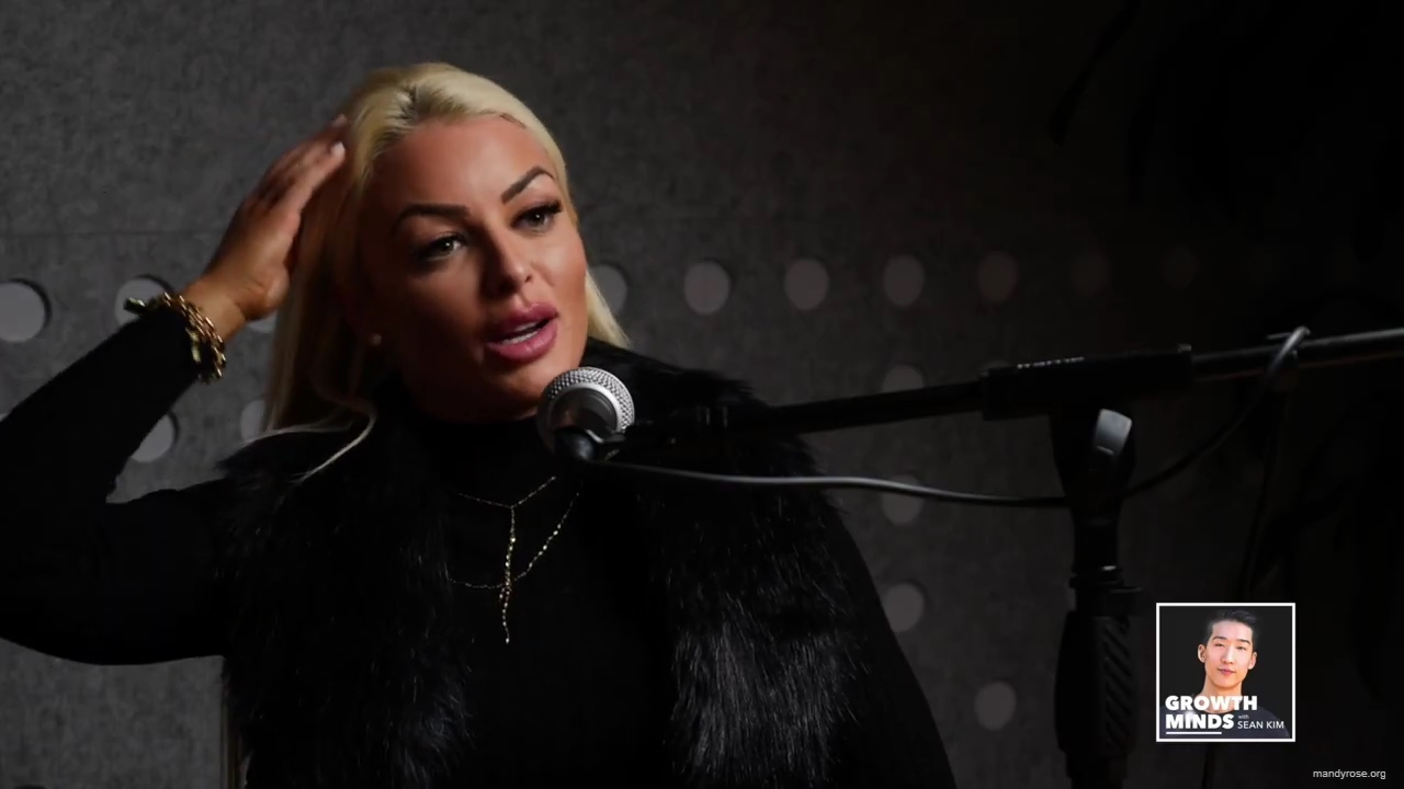 WWE_Superstar_Mandy_Rose_on_Dealing_With_People_Who_Underestimate_You_mp42320.jpg