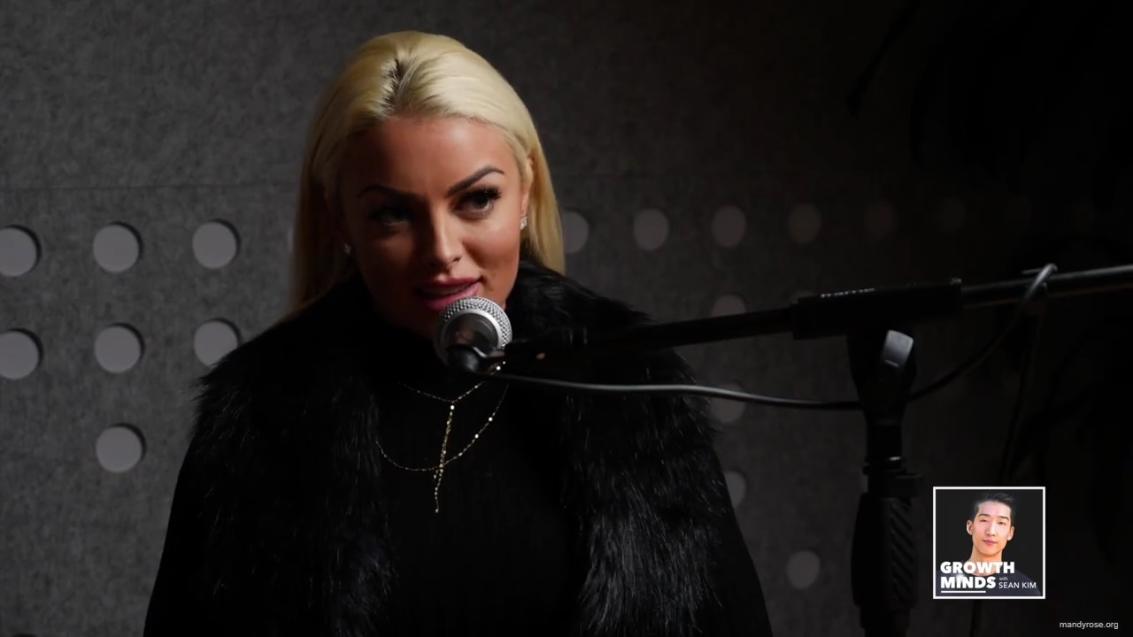 WWE_Superstar_Mandy_Rose_on_Dealing_With_People_Who_Underestimate_You_mp42323.jpg