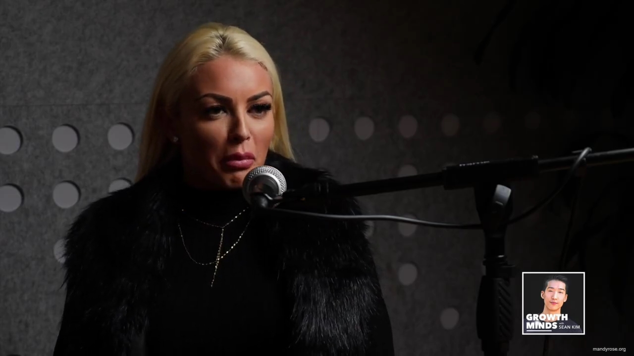 WWE_Superstar_Mandy_Rose_on_Dealing_With_People_Who_Underestimate_You_mp42336.jpg