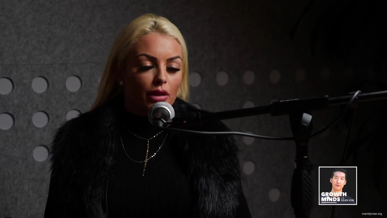 WWE_Superstar_Mandy_Rose_on_Dealing_With_People_Who_Underestimate_You_mp42382.jpg