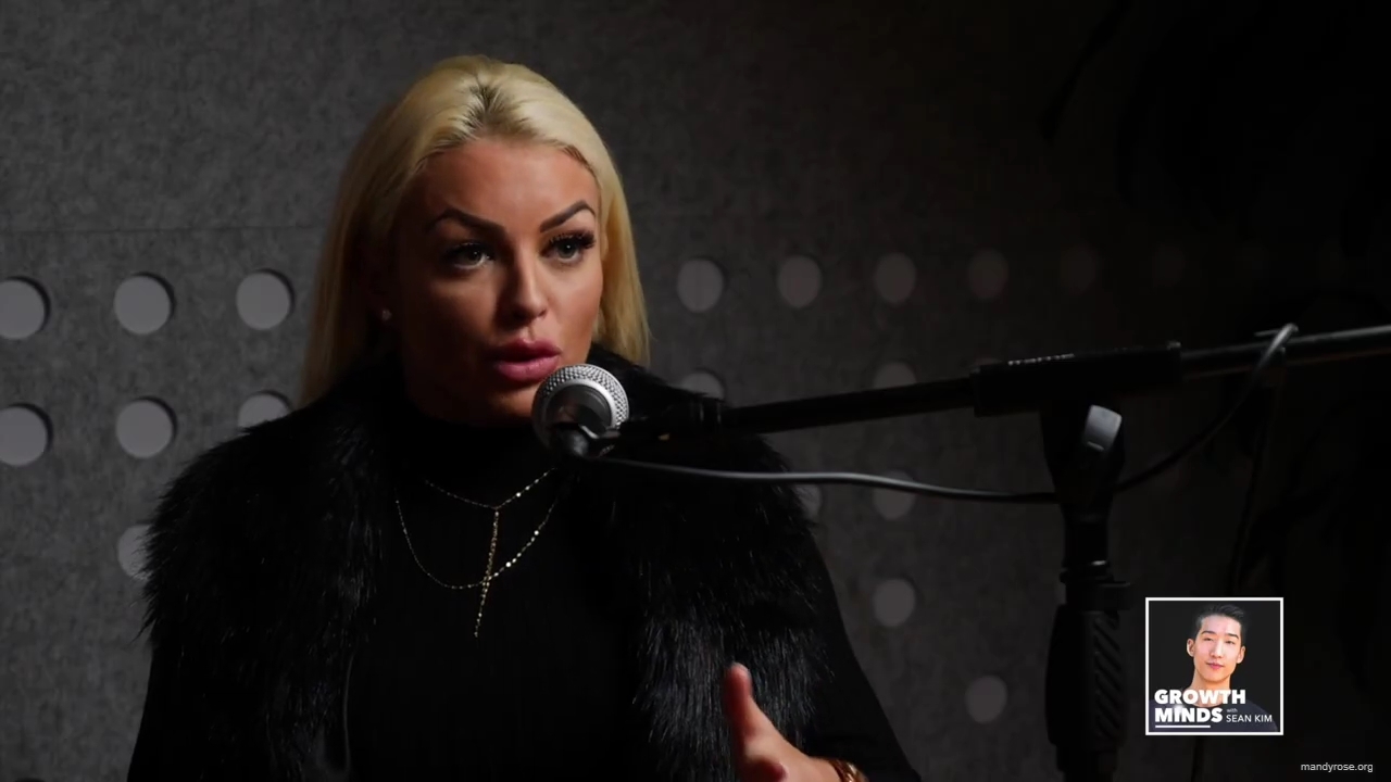 WWE_Superstar_Mandy_Rose_on_Dealing_With_People_Who_Underestimate_You_mp42404.jpg
