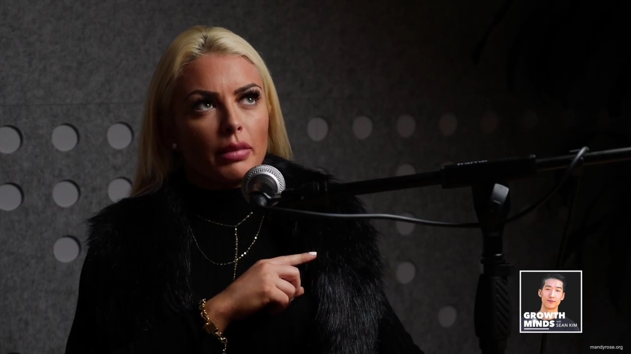 WWE_Superstar_Mandy_Rose_on_Dealing_With_People_Who_Underestimate_You_mp42441.jpg