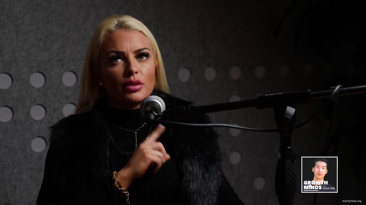 WWE_Superstar_Mandy_Rose_on_Dealing_With_People_Who_Underestimate_You_mp42443.jpg