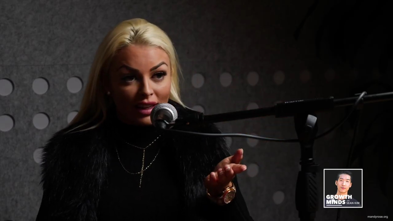 WWE_Superstar_Mandy_Rose_on_Dealing_With_People_Who_Underestimate_You_mp42456.jpg