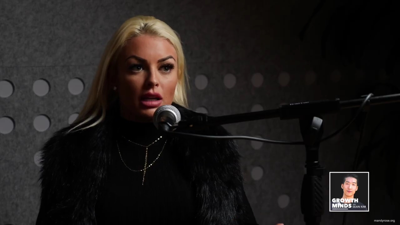WWE_Superstar_Mandy_Rose_on_Dealing_With_People_Who_Underestimate_You_mp42472.jpg