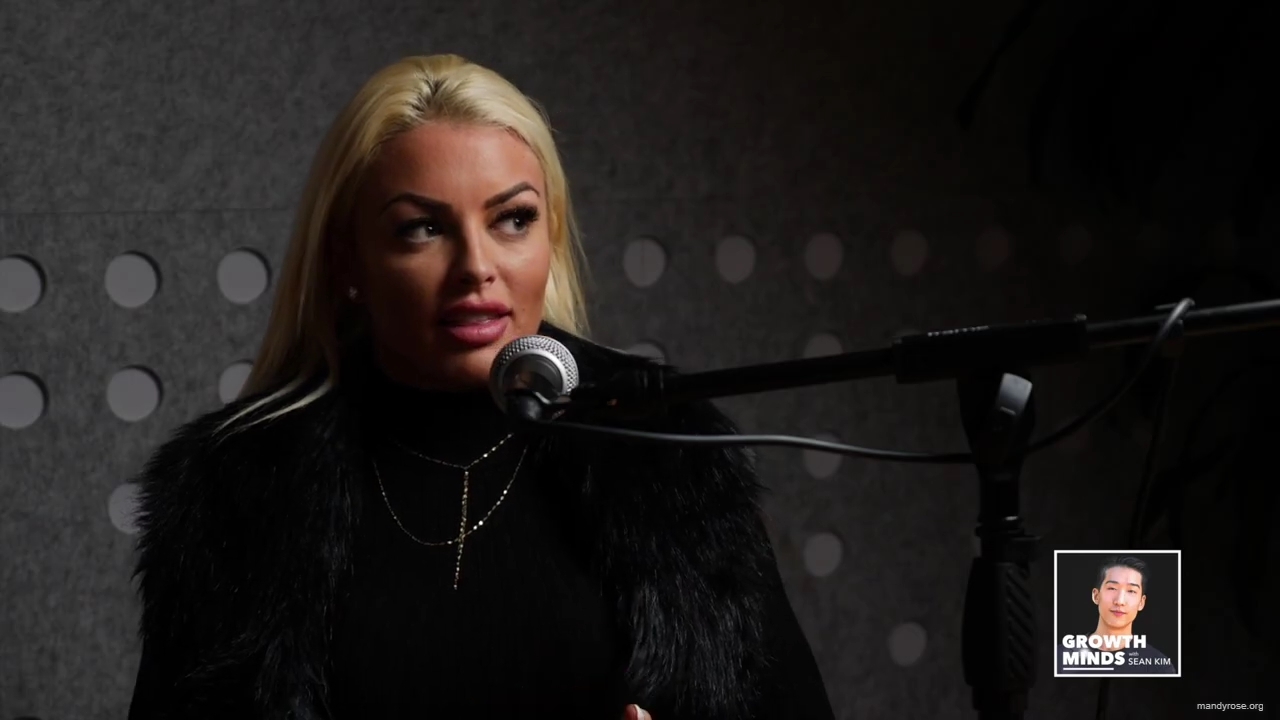 WWE_Superstar_Mandy_Rose_on_Dealing_With_People_Who_Underestimate_You_mp42478.jpg