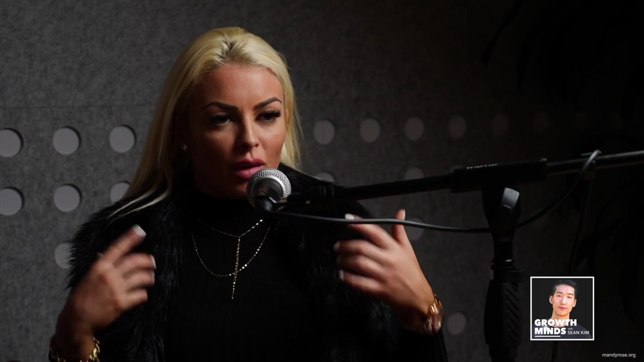 WWE_Superstar_Mandy_Rose_on_Dealing_With_People_Who_Underestimate_You_mp42479.jpg