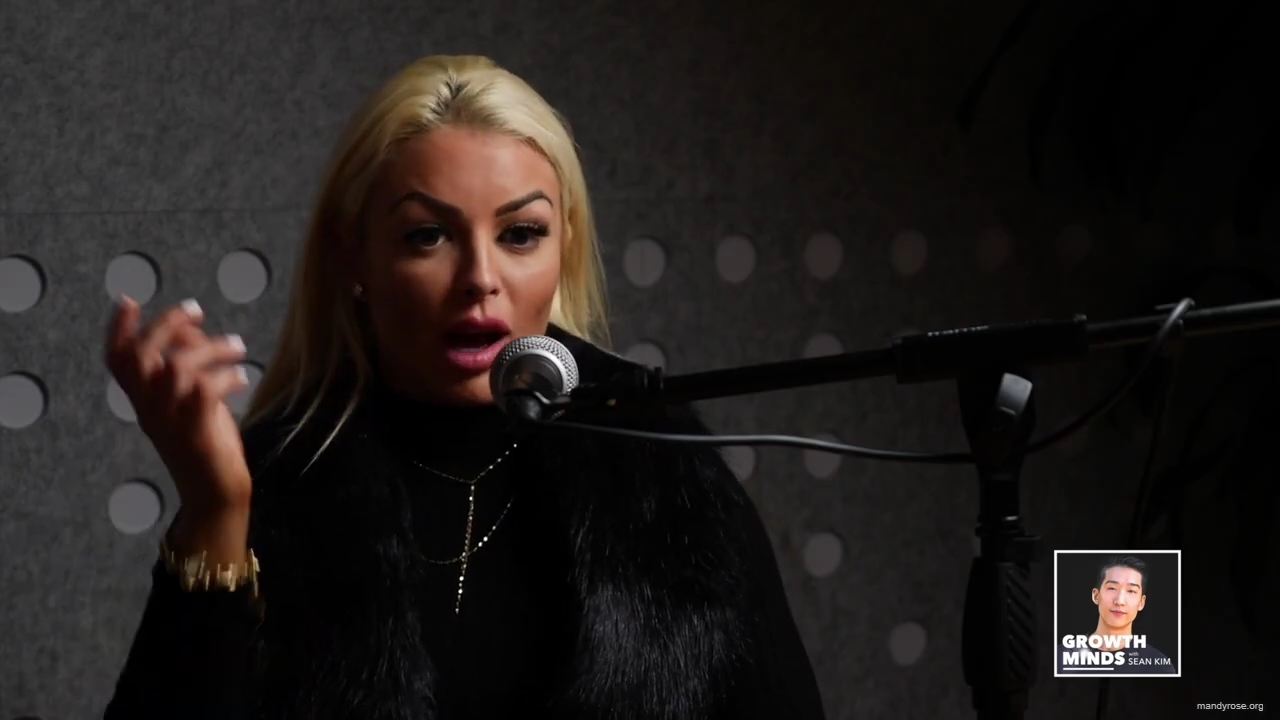 WWE_Superstar_Mandy_Rose_on_Dealing_With_People_Who_Underestimate_You_mp42500.jpg