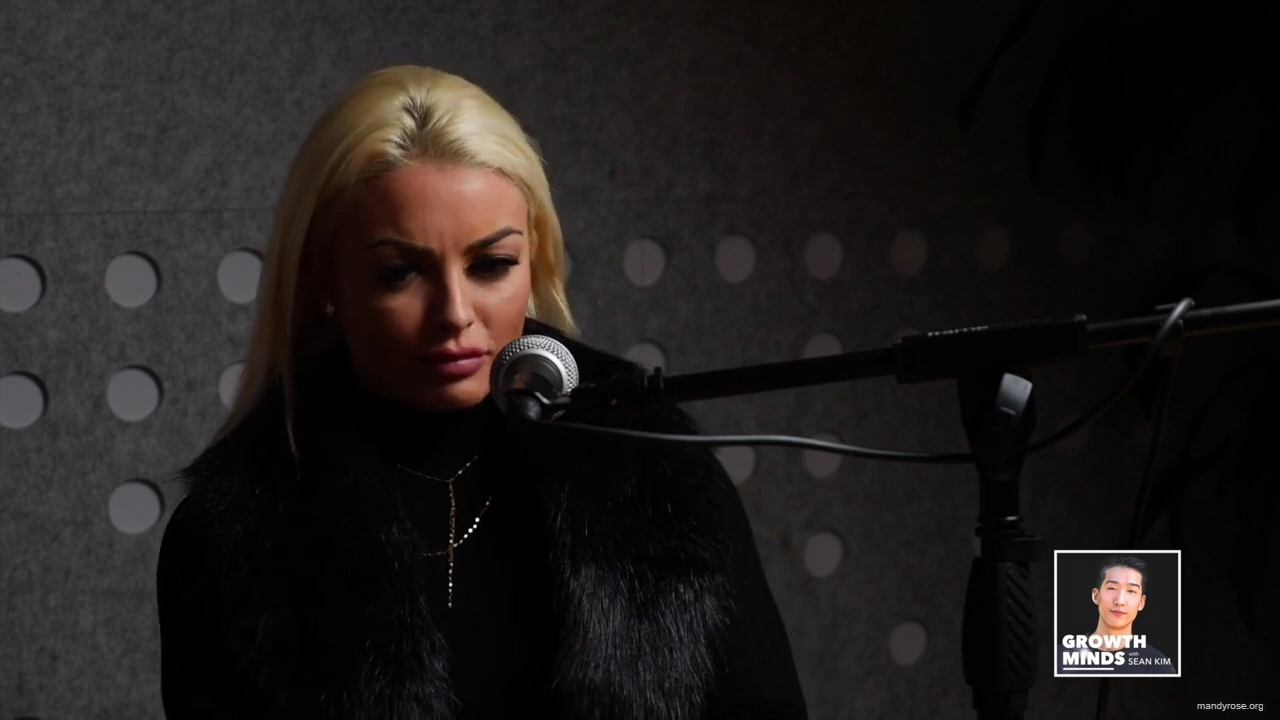WWE_Superstar_Mandy_Rose_on_Dealing_With_People_Who_Underestimate_You_mp42526.jpg