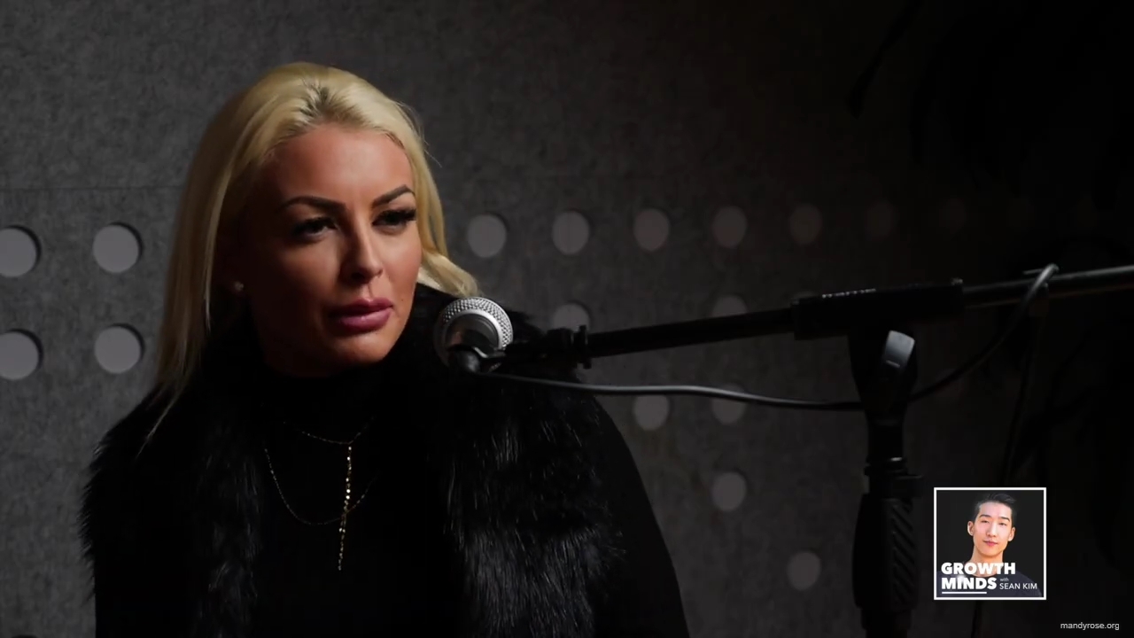WWE_Superstar_Mandy_Rose_on_Dealing_With_People_Who_Underestimate_You_mp42532.jpg
