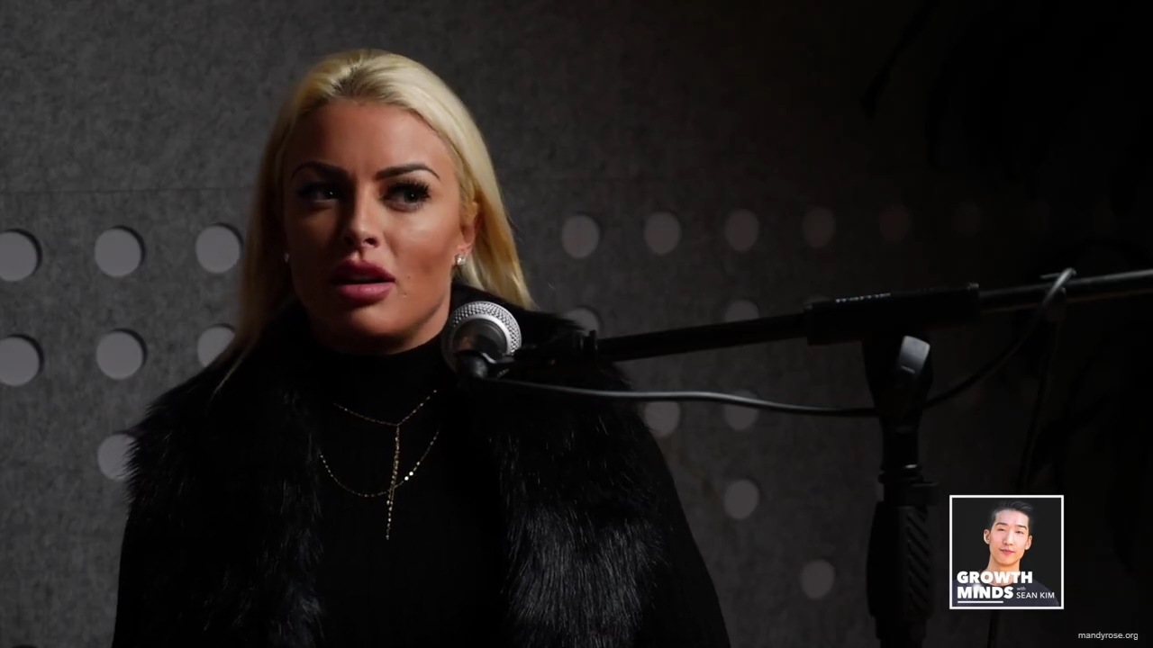 WWE_Superstar_Mandy_Rose_on_Dealing_With_People_Who_Underestimate_You_mp42536.jpg