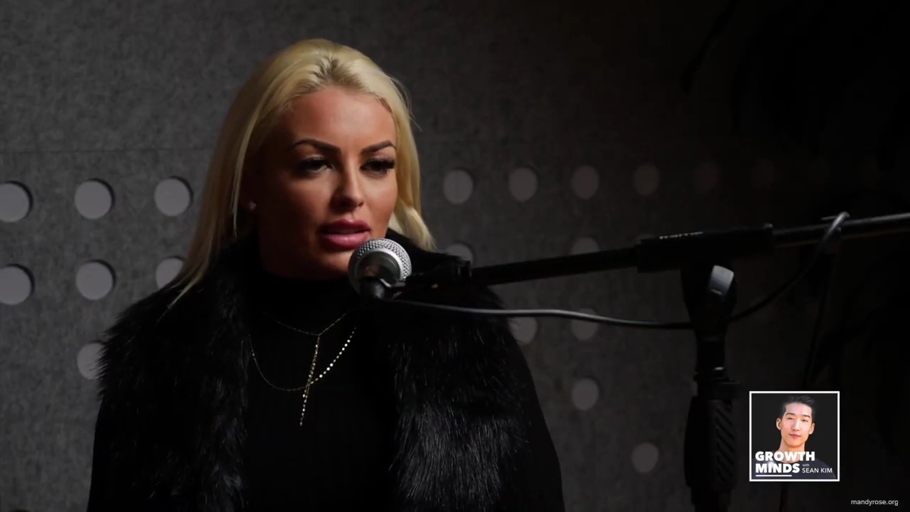 WWE_Superstar_Mandy_Rose_on_Dealing_With_People_Who_Underestimate_You_mp42544.jpg