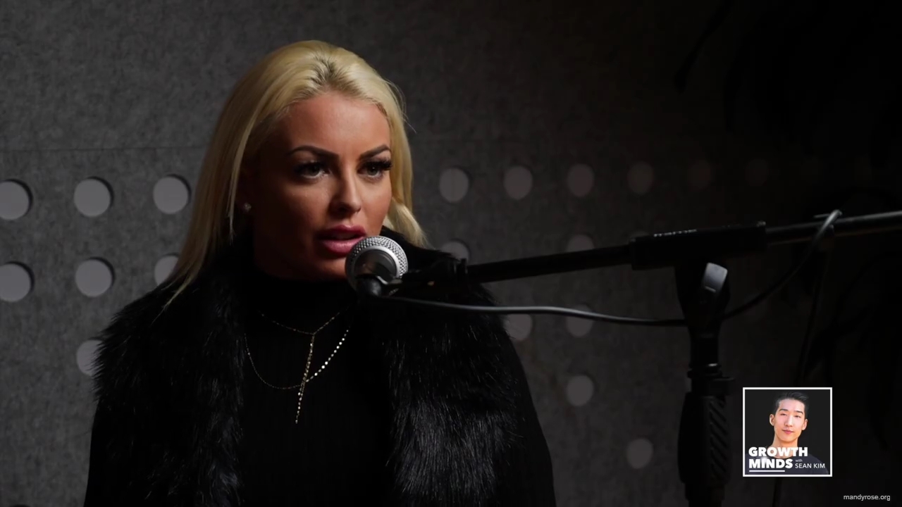 WWE_Superstar_Mandy_Rose_on_Dealing_With_People_Who_Underestimate_You_mp42545.jpg