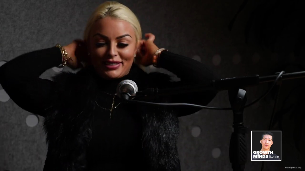 WWE_Superstar_Mandy_Rose_on_Dealing_With_People_Who_Underestimate_You_mp42589.jpg