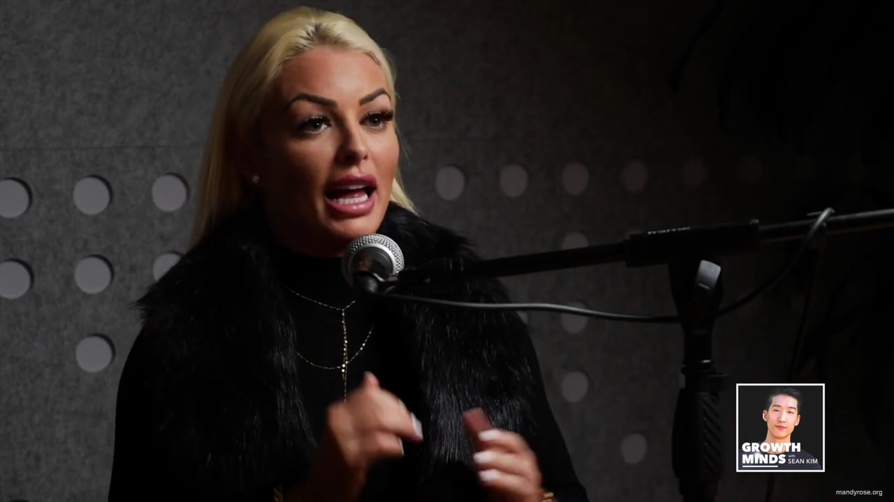 WWE_Superstar_Mandy_Rose_on_Dealing_With_People_Who_Underestimate_You_mp42594.jpg