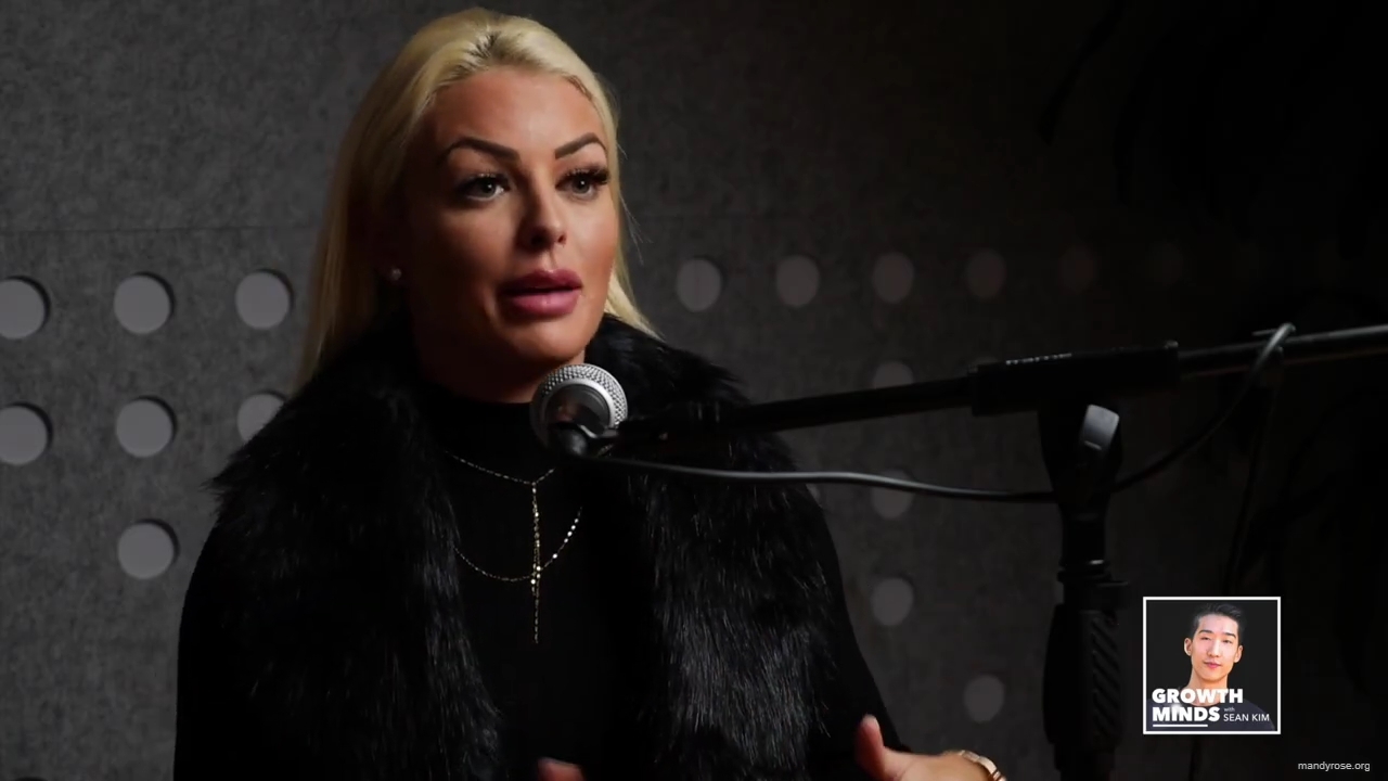 WWE_Superstar_Mandy_Rose_on_Dealing_With_People_Who_Underestimate_You_mp42595.jpg