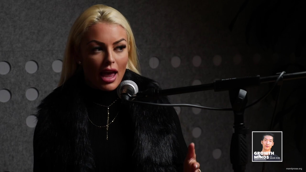 WWE_Superstar_Mandy_Rose_on_Dealing_With_People_Who_Underestimate_You_mp42603.jpg