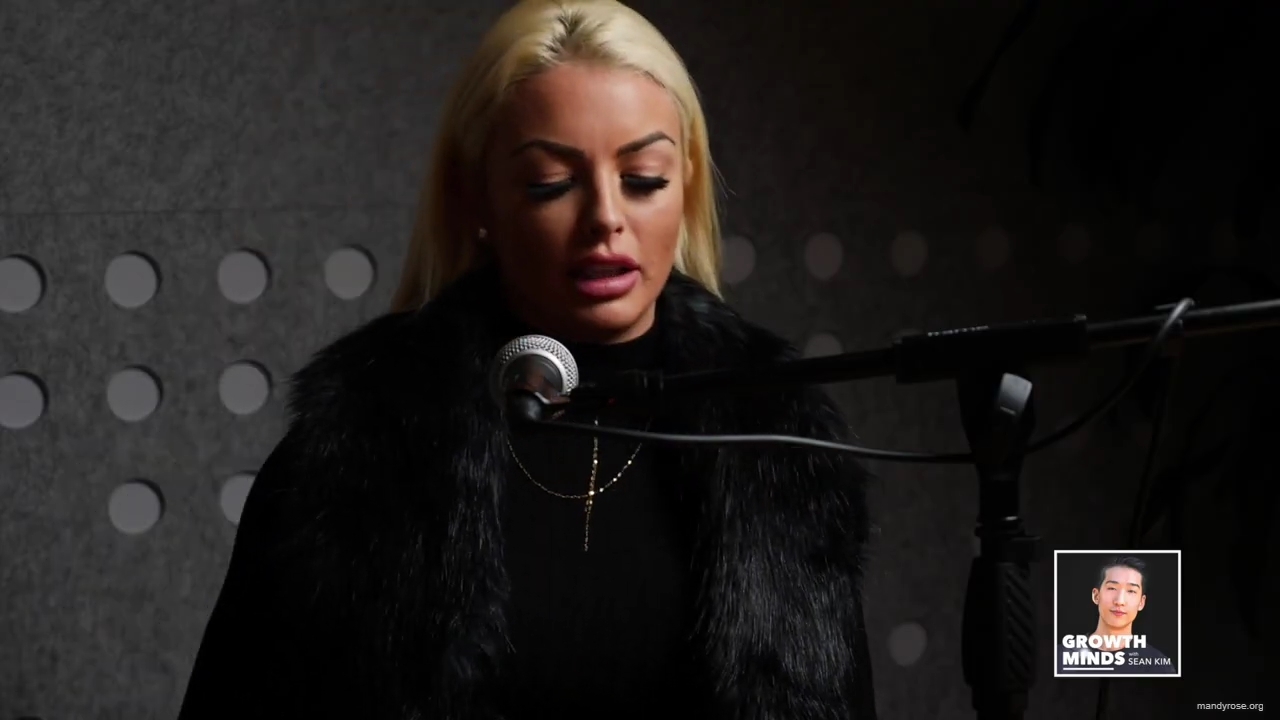 WWE_Superstar_Mandy_Rose_on_Dealing_With_People_Who_Underestimate_You_mp42608.jpg