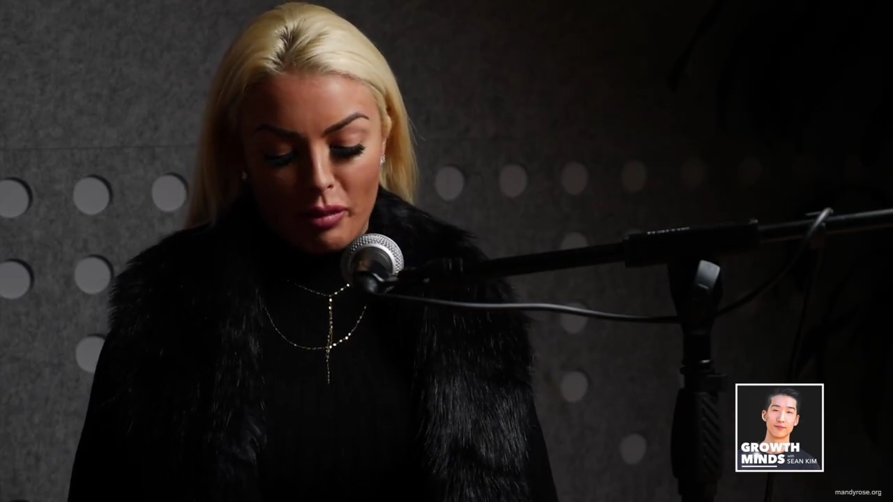 WWE_Superstar_Mandy_Rose_on_Dealing_With_People_Who_Underestimate_You_mp42612.jpg