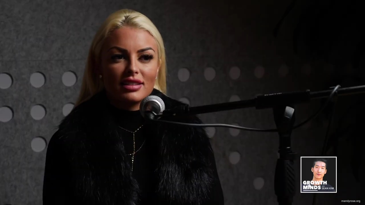WWE_Superstar_Mandy_Rose_on_Dealing_With_People_Who_Underestimate_You_mp42661.jpg