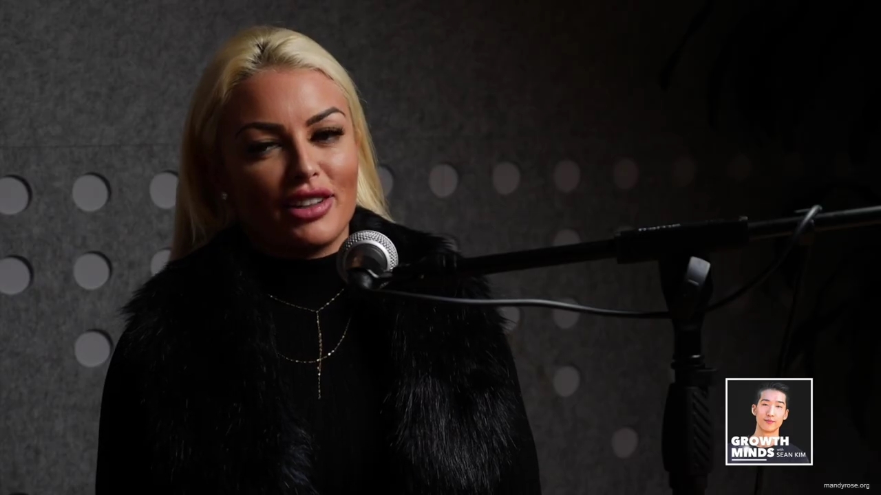 WWE_Superstar_Mandy_Rose_on_Dealing_With_People_Who_Underestimate_You_mp42669.jpg