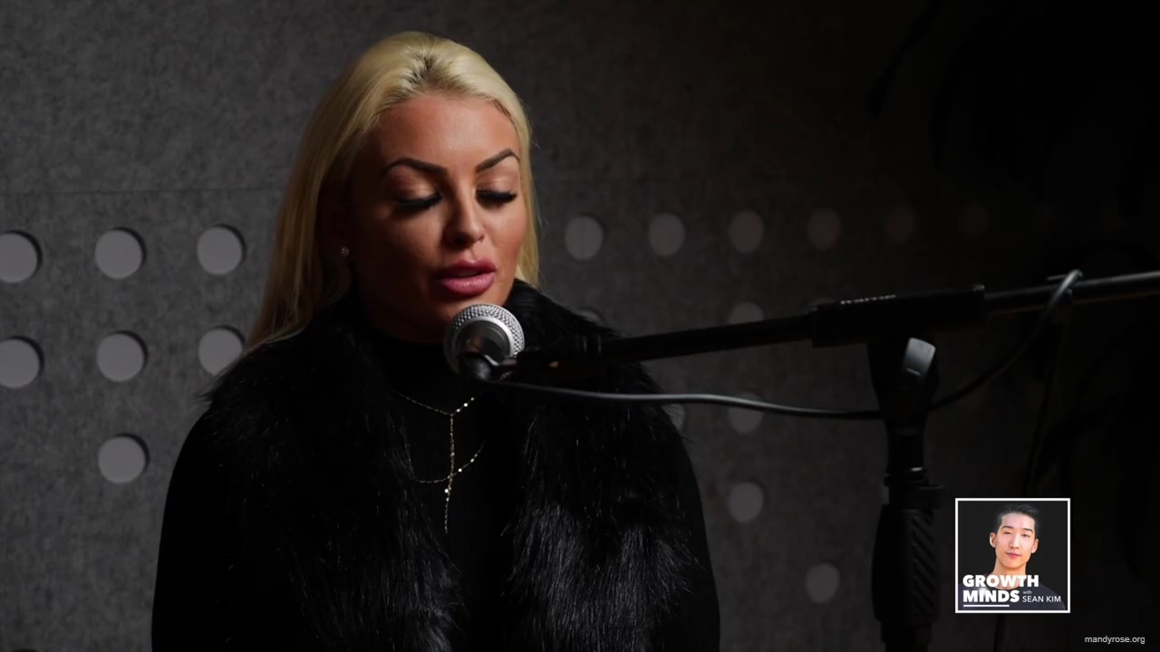 WWE_Superstar_Mandy_Rose_on_Dealing_With_People_Who_Underestimate_You_mp42725.jpg
