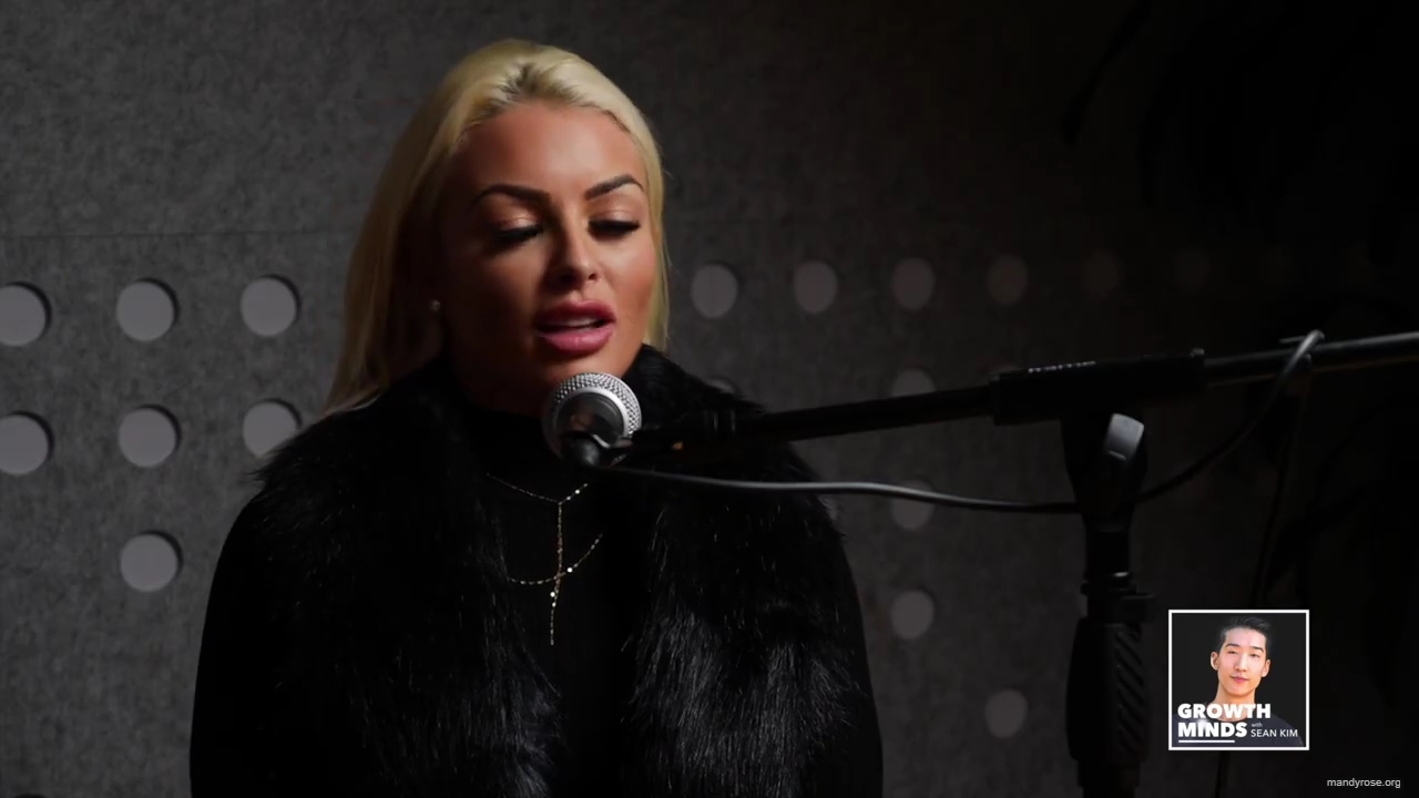 WWE_Superstar_Mandy_Rose_on_Dealing_With_People_Who_Underestimate_You_mp42737.jpg