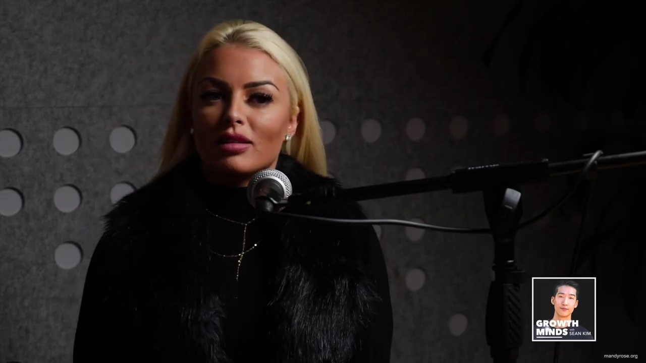 WWE_Superstar_Mandy_Rose_on_Dealing_With_People_Who_Underestimate_You_mp42770.jpg