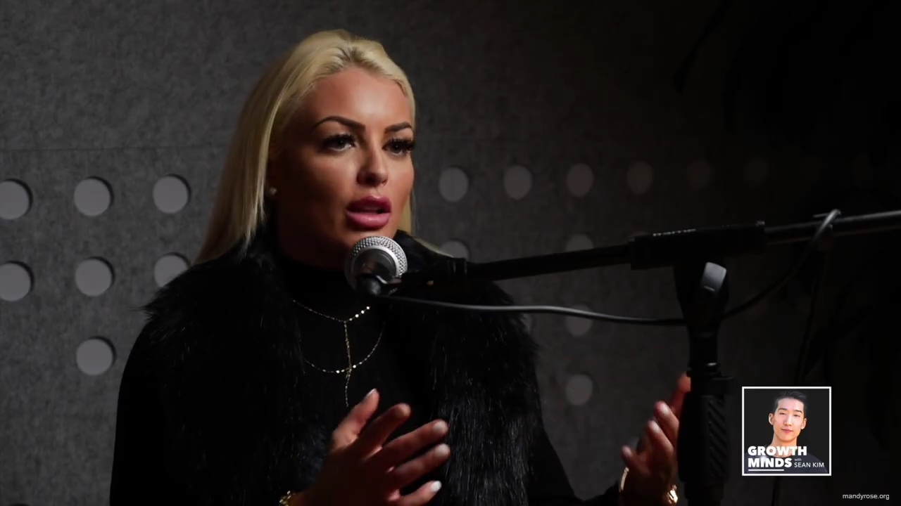 WWE_Superstar_Mandy_Rose_on_Dealing_With_People_Who_Underestimate_You_mp42853.jpg