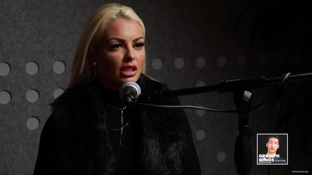 WWE_Superstar_Mandy_Rose_on_Dealing_With_People_Who_Underestimate_You_mp42894.jpg