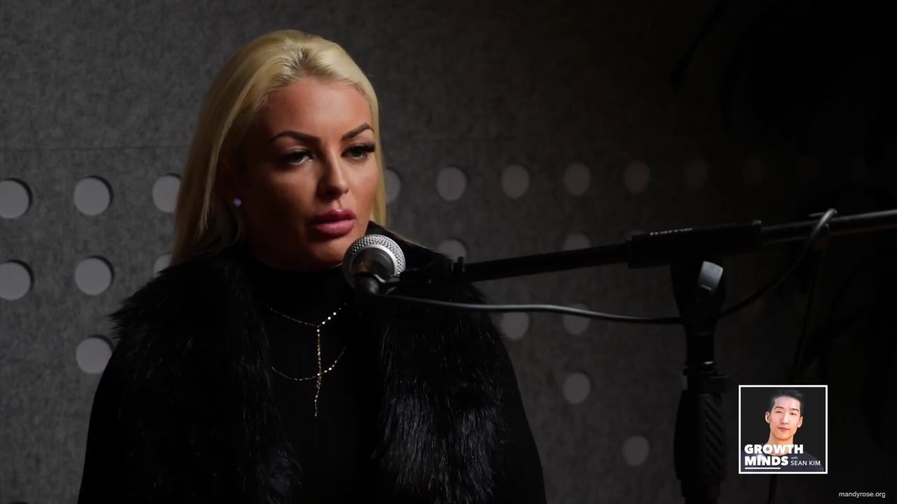 WWE_Superstar_Mandy_Rose_on_Dealing_With_People_Who_Underestimate_You_mp42896.jpg