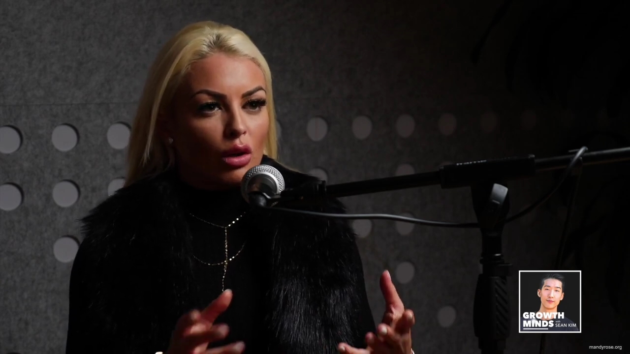 WWE_Superstar_Mandy_Rose_on_Dealing_With_People_Who_Underestimate_You_mp42914.jpg