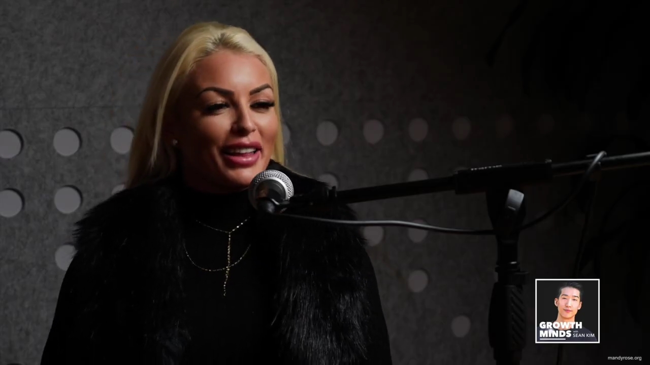 WWE_Superstar_Mandy_Rose_on_Dealing_With_People_Who_Underestimate_You_mp42919.jpg