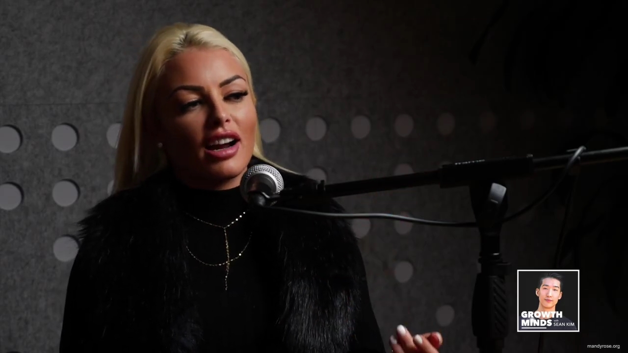 WWE_Superstar_Mandy_Rose_on_Dealing_With_People_Who_Underestimate_You_mp42926.jpg