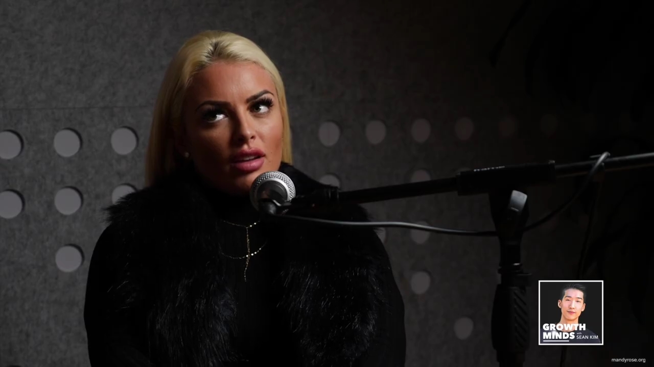 WWE_Superstar_Mandy_Rose_on_Dealing_With_People_Who_Underestimate_You_mp43044.jpg